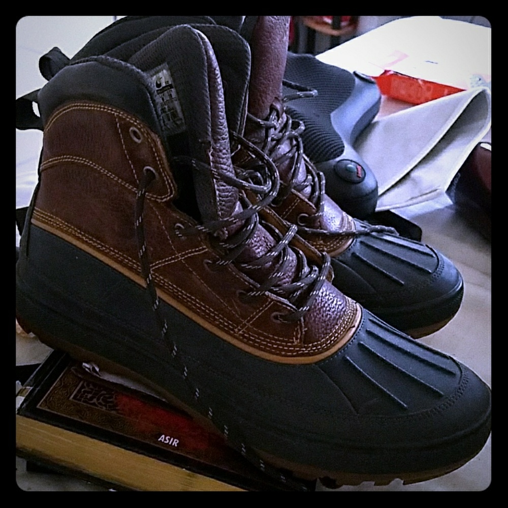 Nike boots